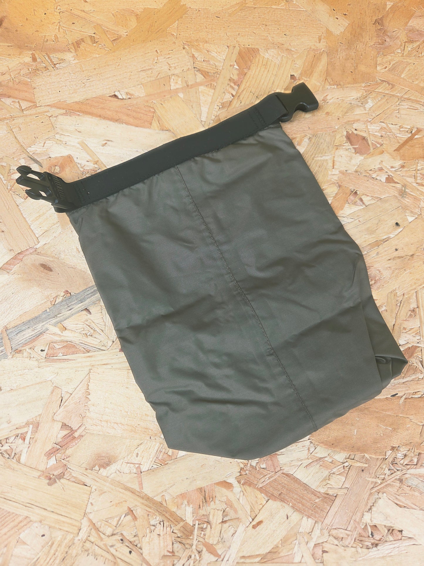 Waterproof Dry Sack Roll Top Hiking Camping Storage Bag Compact Lightweight 1 Litre