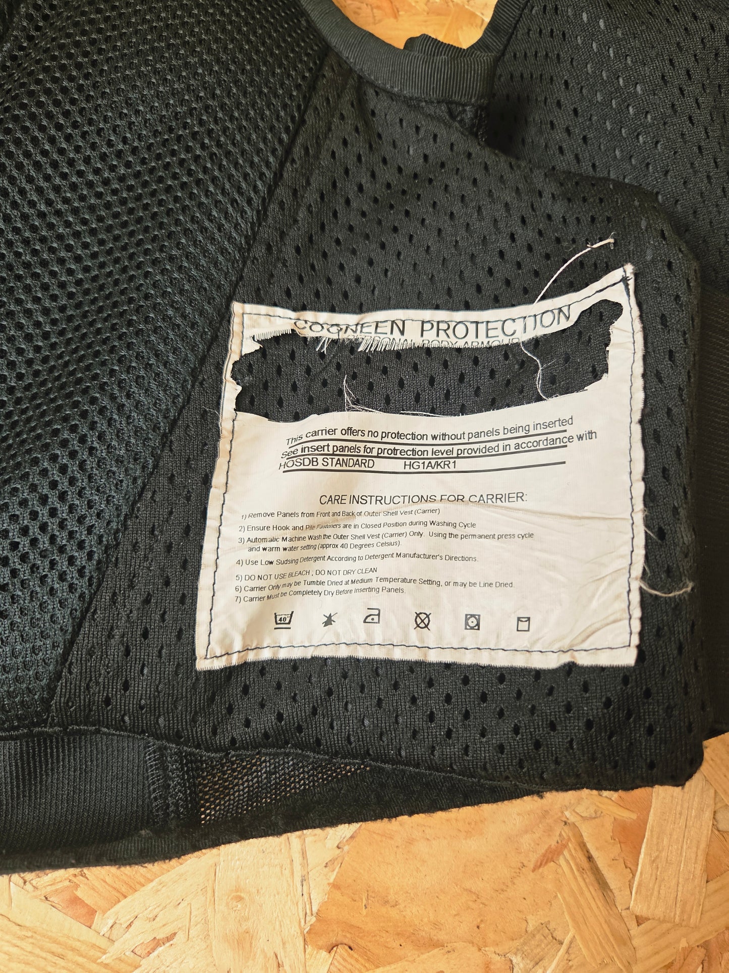 Genuine Police Hawk Cooneen Body Armour Cover Female NIJ Level 2 HG1 KR1 Covert Stab Vest Black with Check Carrier 36" Regular