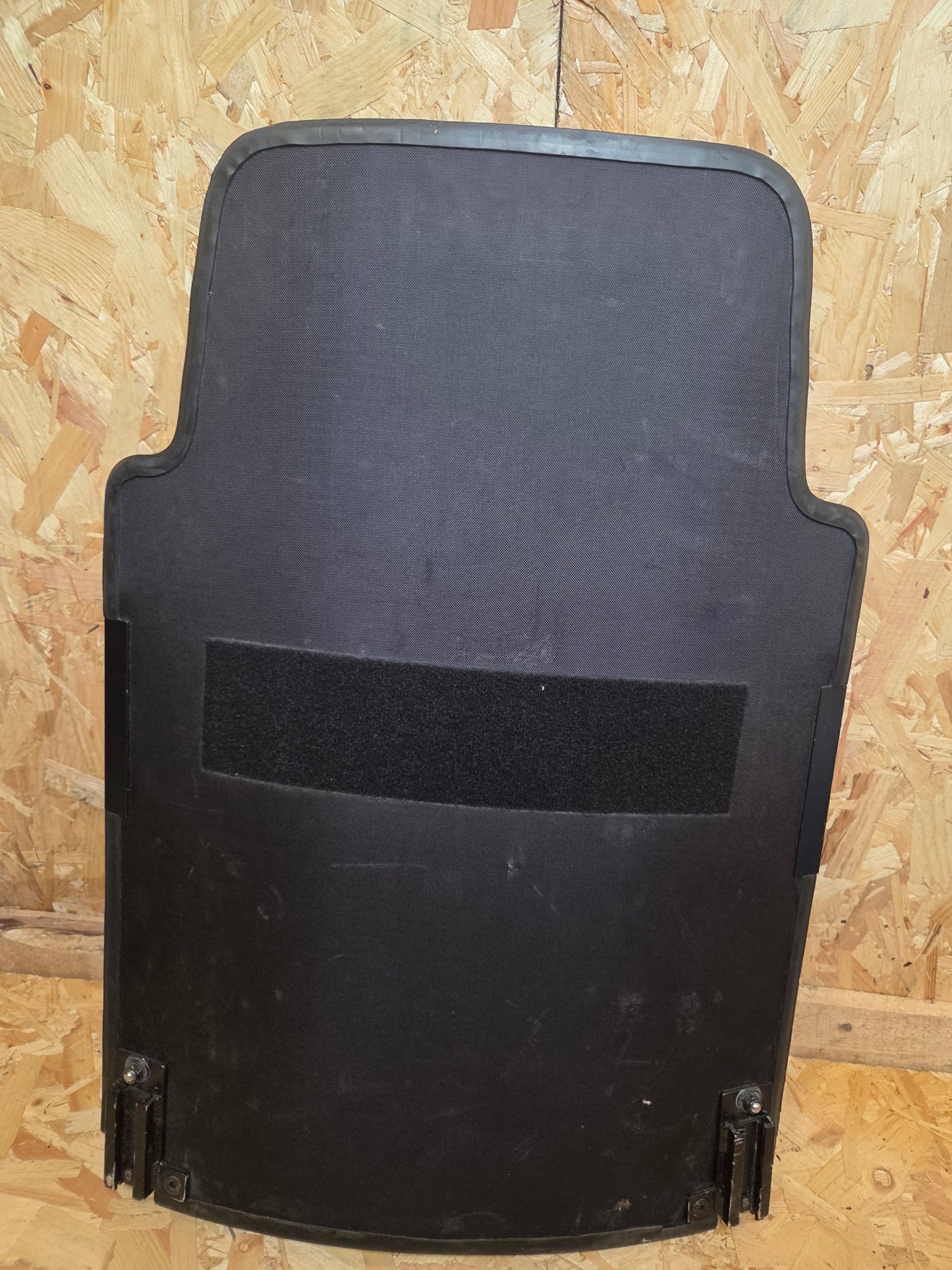 Ballistic Shield NIJ III LW United Shield Protection Tactical Black Light Weight Harness