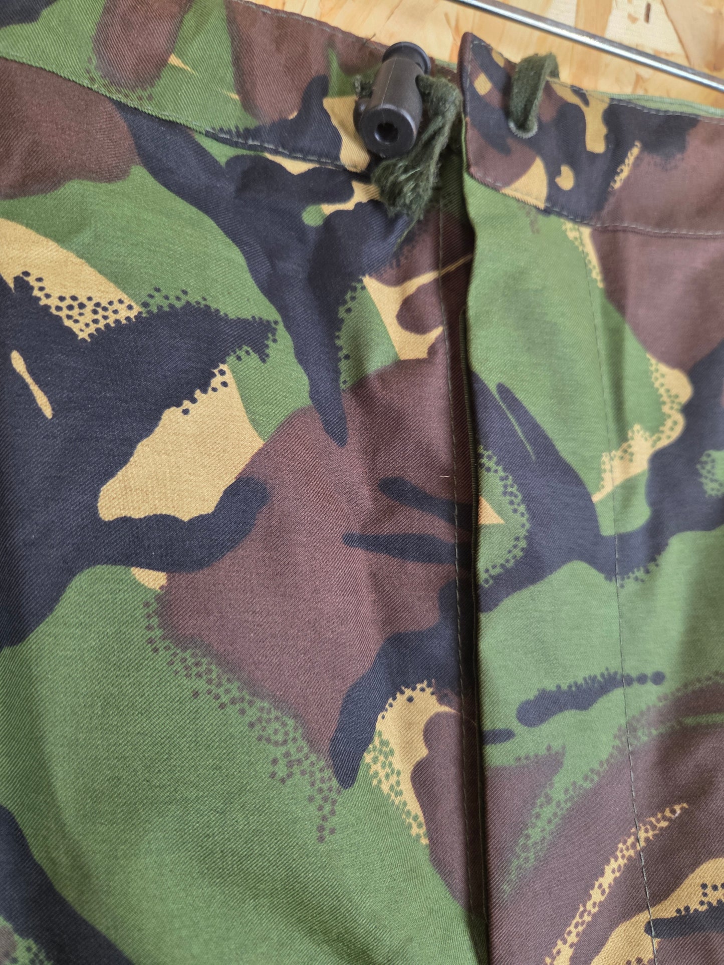 Genuine British Army DPM Over Trousers Woodland Waterproof Wet Weather Goretex MVP Camouflage Camo