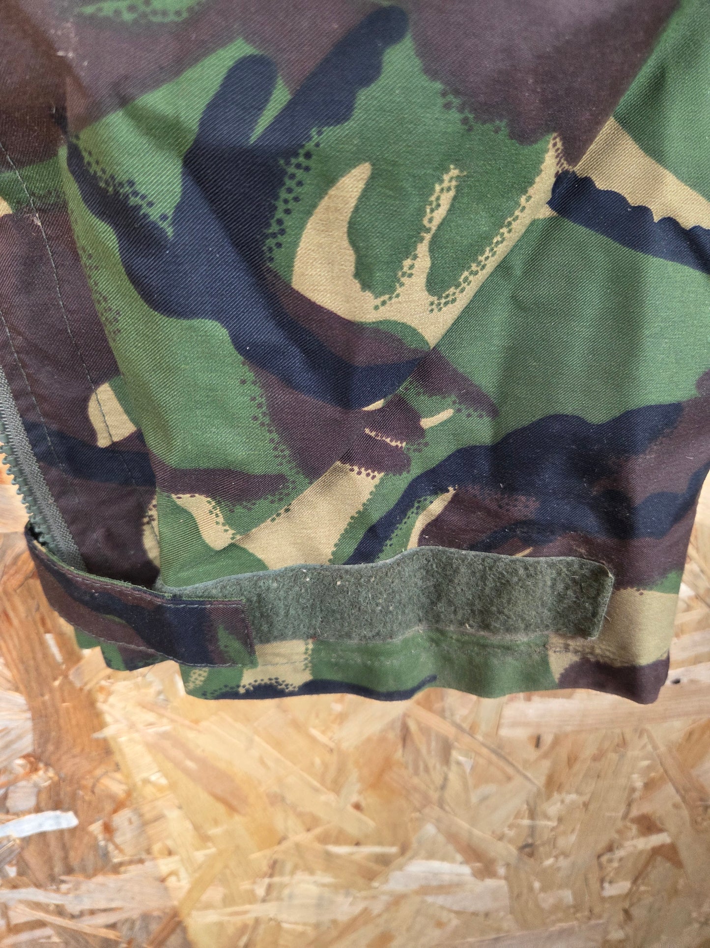 Genuine British Army DPM Over Trousers Woodland Waterproof Wet Weather Goretex MVP Camouflage Camo