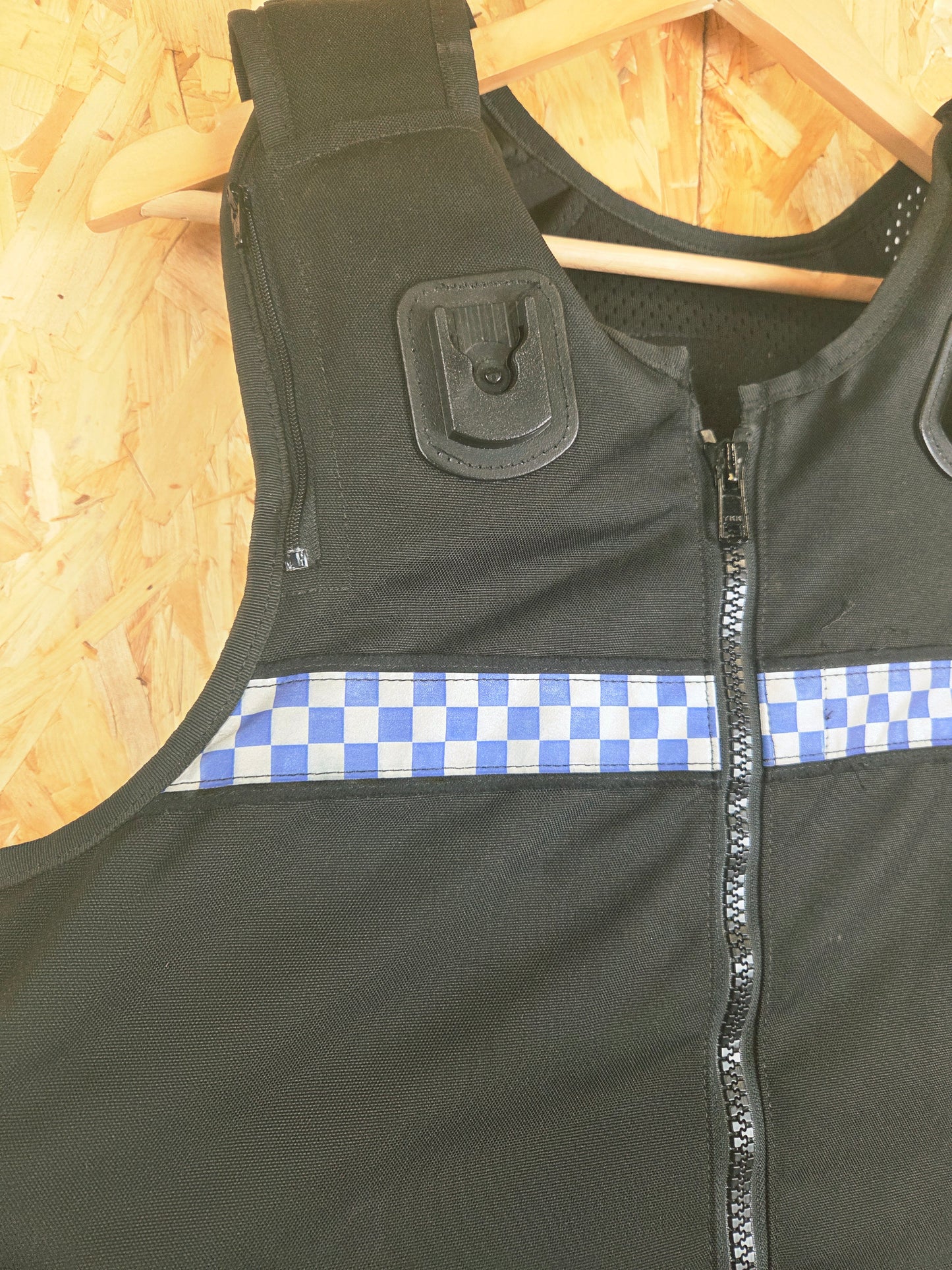 Genuine Police Body Armour Cover Aegis Safariland Female NIJ Level 2 HG1 KR1 SP2 Covert Stab Vest Black with Check Carrier 56E (42")