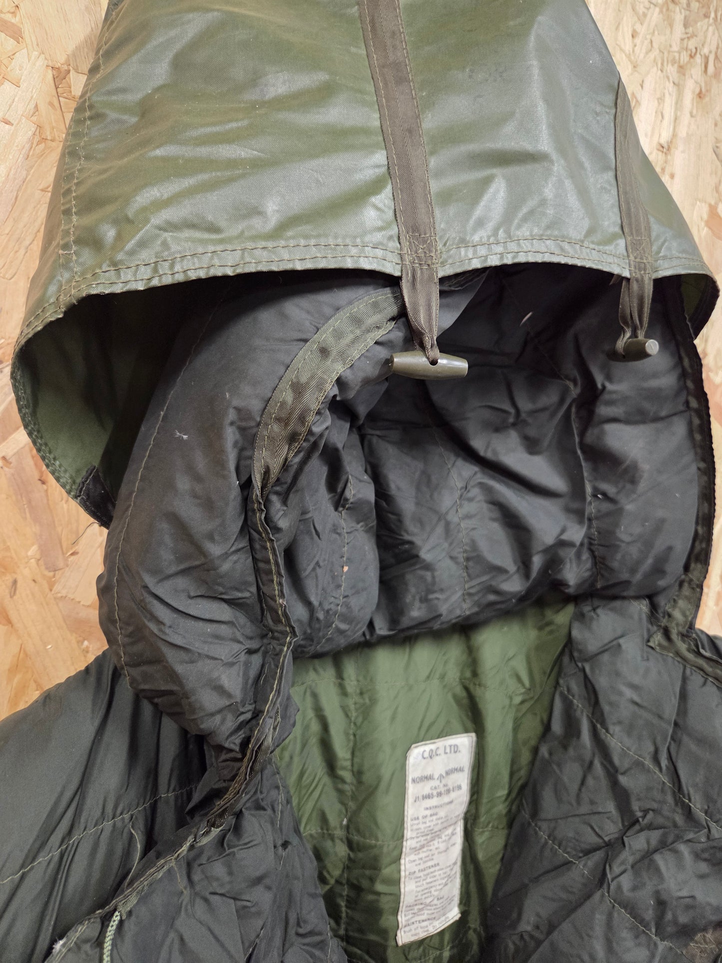 Genuine British Army Sleeping Bag Issue Pattern 58 Goose Down Arctic Cold Weather Military Surplus Olive Green