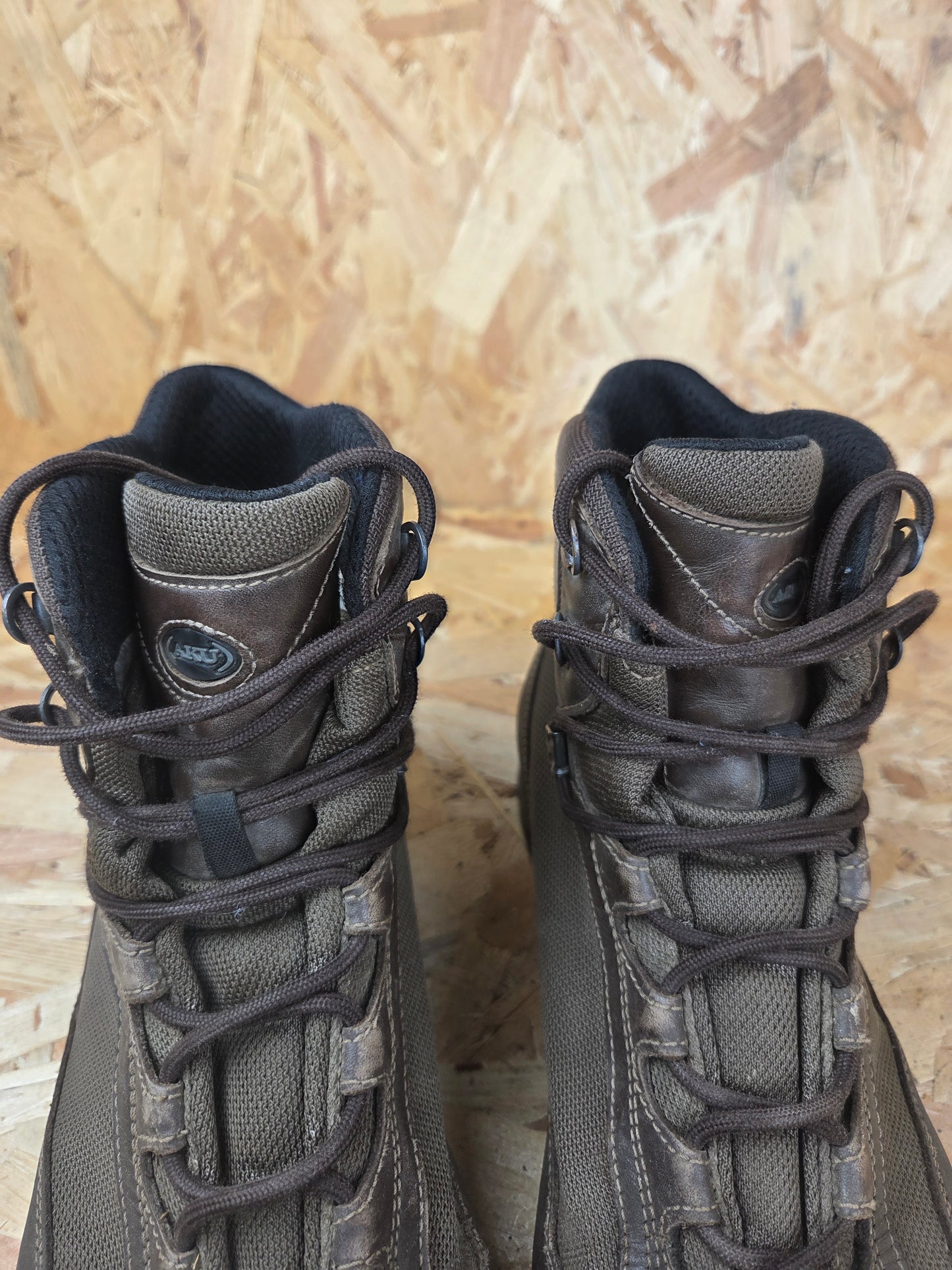 Genuine AKU German Military Leather Hiking Boots Brown Cadet Outdoor Walking Patrol Lightweight Footwear UK 12