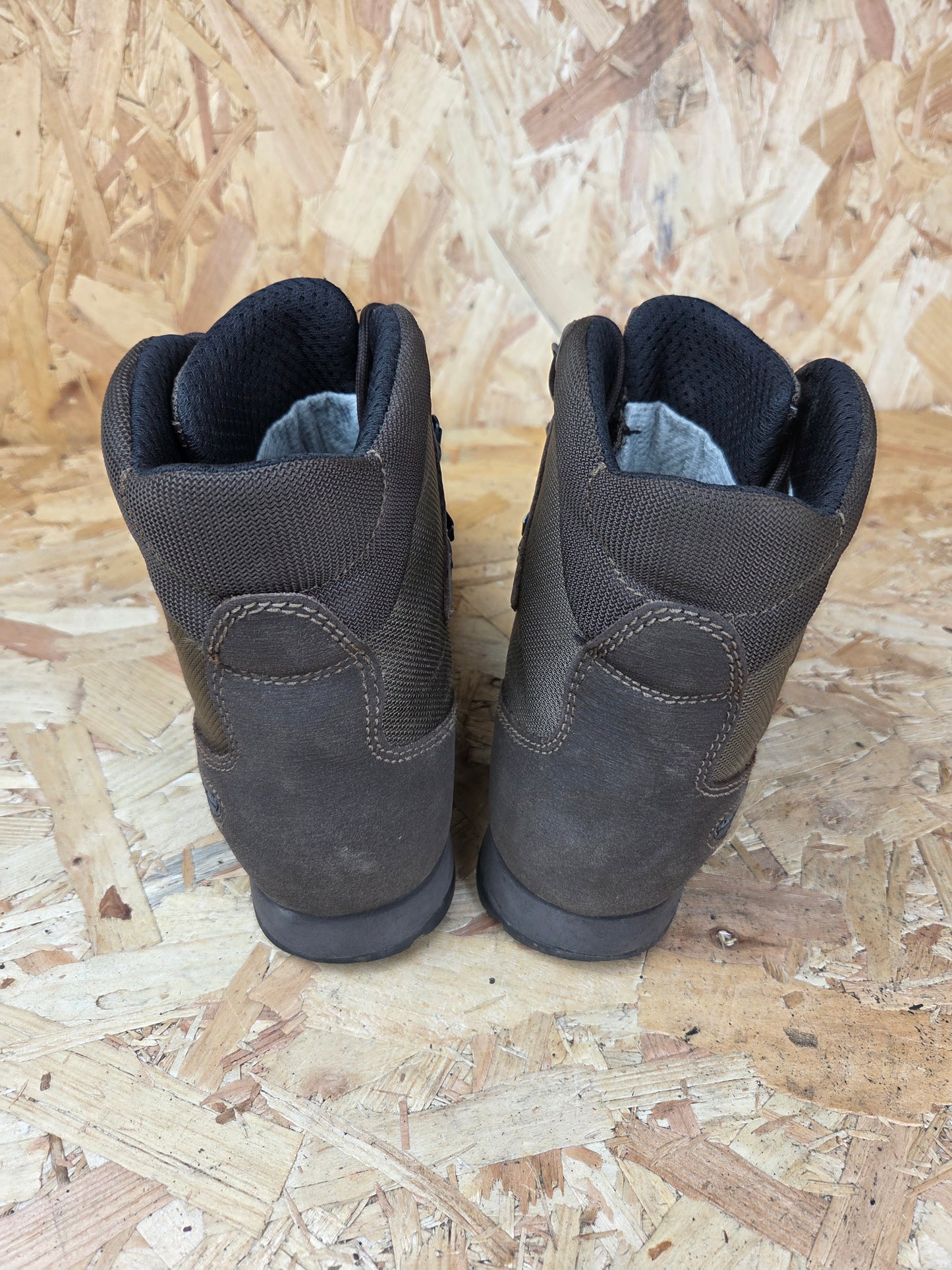 Genuine AKU German Military Leather Hiking Boots Brown Cadet Outdoor Walking Patrol Lightweight Footwear Approx UK 6