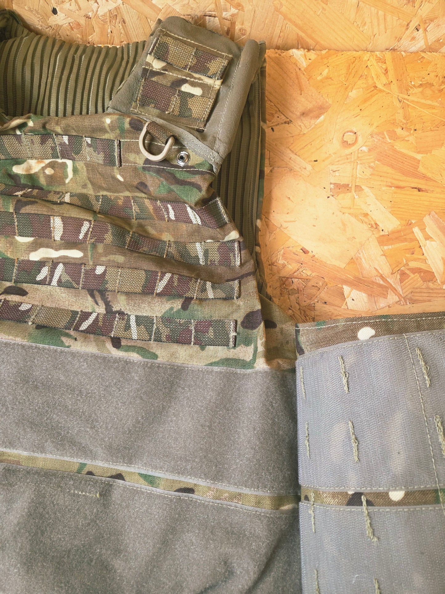 Genuine British Army MTP Molle Body Armour Osprey Plate Carrier Vest Camouflage Load Bearing Tactical Paintball Airsoft