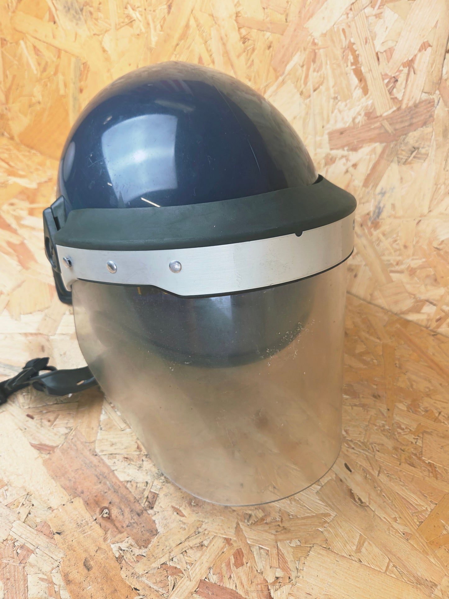 Genuine British Police Riot Helmet with Visor Public Order Safety Protection Airsoft Paintball