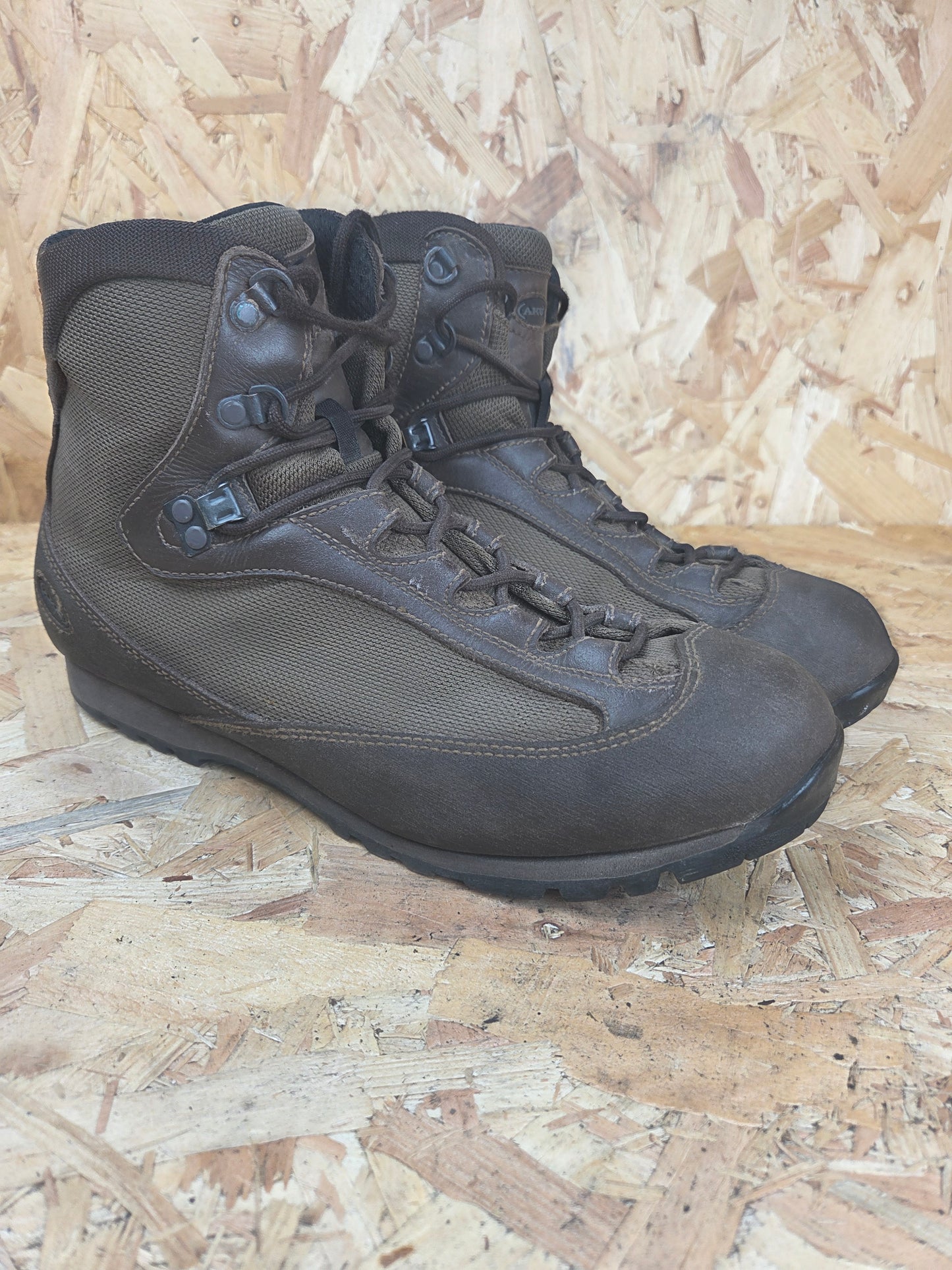 Genuine AKU Military Leather Hiking Boots Brown Cadet Outdoor Walking Patrol Lightweight Footwear UK 10