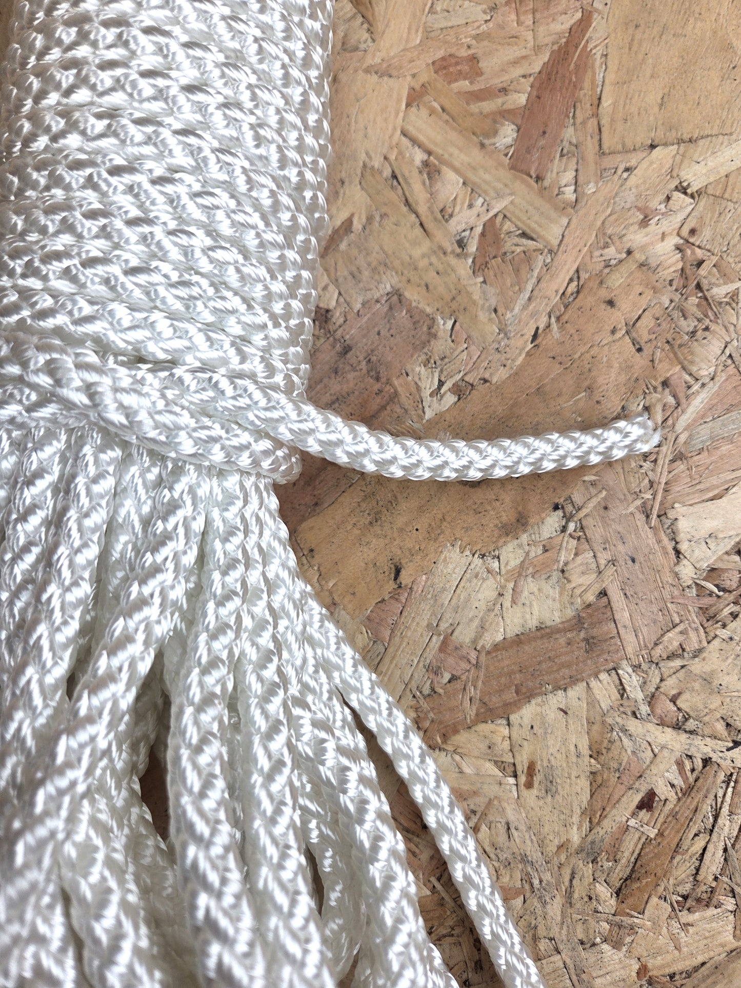 Polyester Rope 8 Plait White 9mm x 20m Strong Heavy Duty Boating DIY Camping Garden Mooring Boat Chandlery