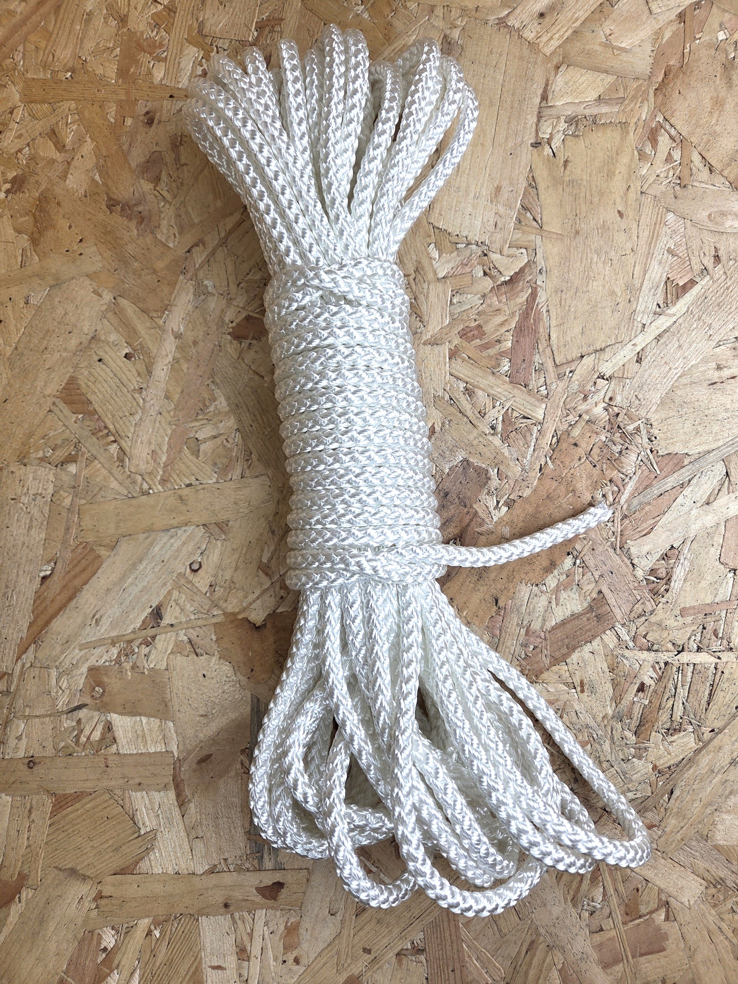 Polyester Rope 8 Plait White 9mm x 20m Strong Heavy Duty Boating DIY Camping Garden Mooring Boat Chandlery