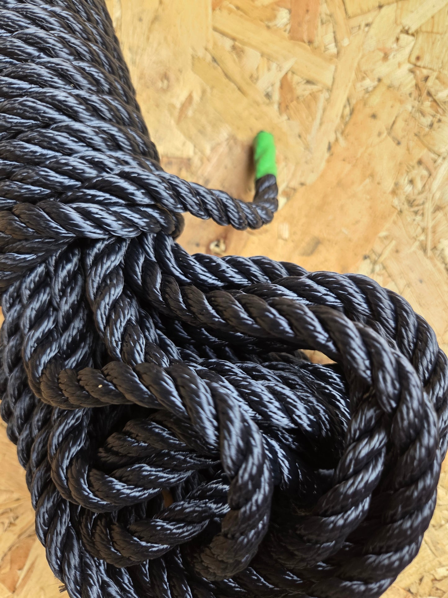 Polyester Rope 3 Strand Navy Blue 10mm x 20m Strong Heavy Duty Boating DIY Camping Garden Mooring Boat Chandlery