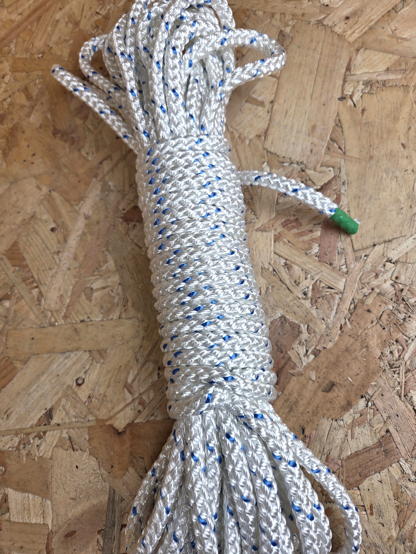 Polyester Rope 8 Plait White & Blue 9mm x 20m Strong Heavy Duty Boating DIY Camping Garden Mooring Boat Chandlery