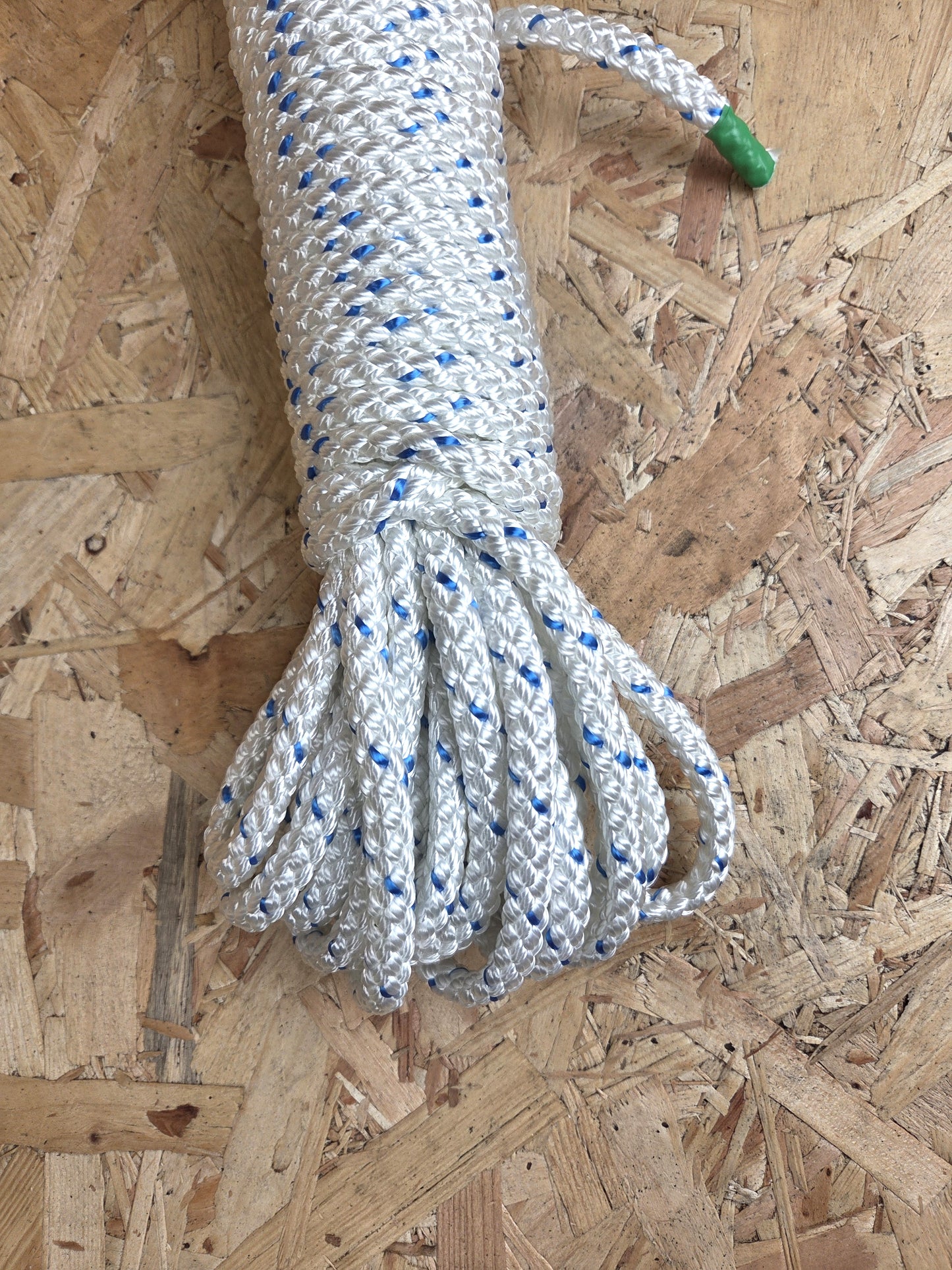 Polyester Rope 8 Plait White & Blue 9mm x 20m Strong Heavy Duty Boating DIY Camping Garden Mooring Boat Chandlery
