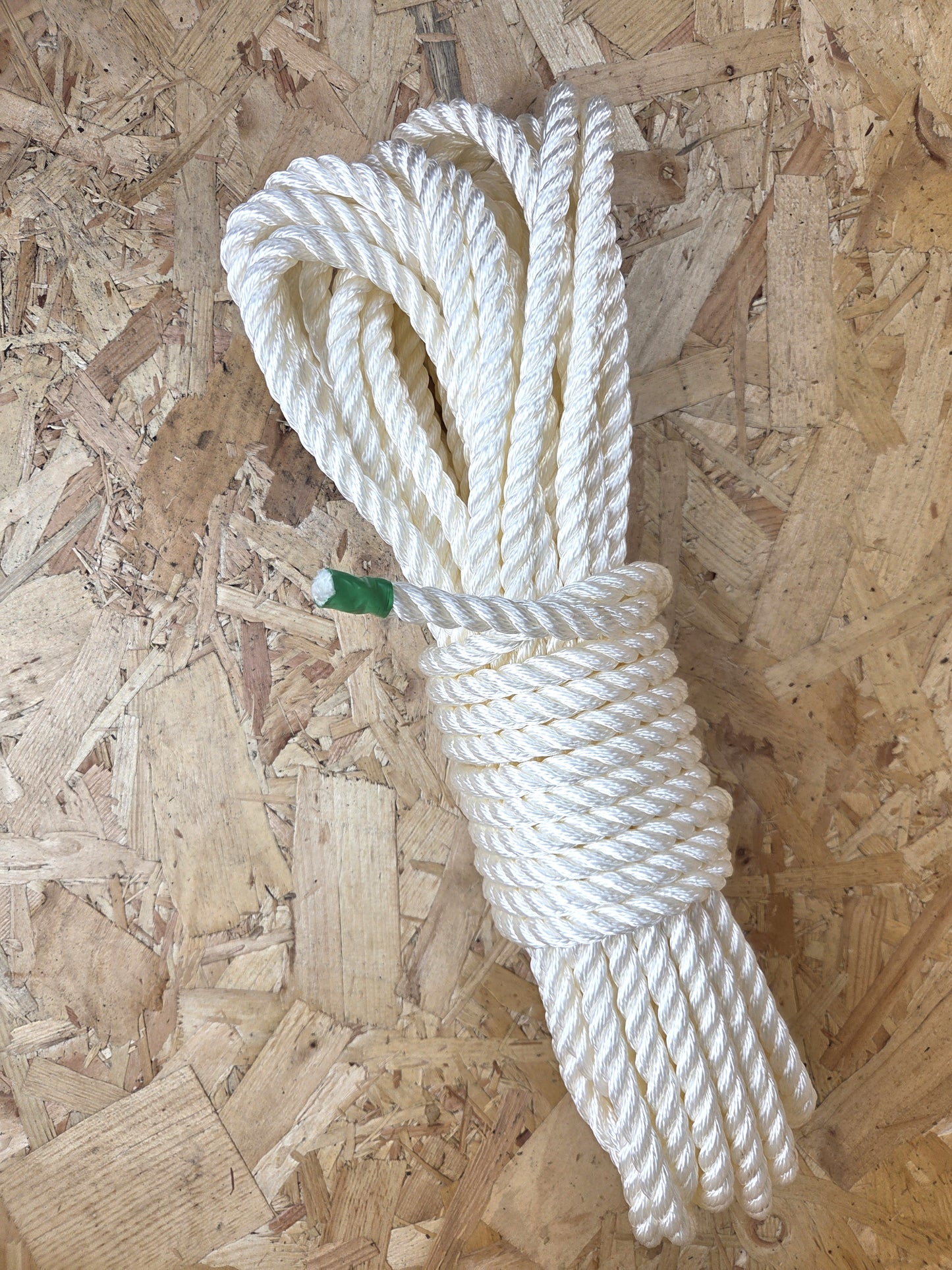Nylon Rope 3 Strand White 12mm x 20m Strong Heavy Duty Boating DIY Camping Garden Mooring Boat Chandler