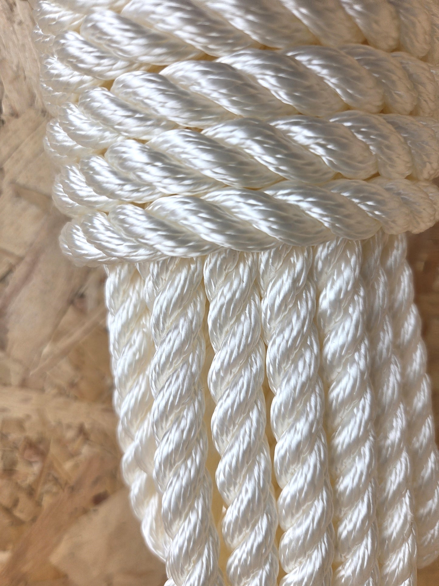 Nylon Rope 3 Strand White 12mm x 20m Strong Heavy Duty Boating DIY Camping Garden Mooring Boat Chandler