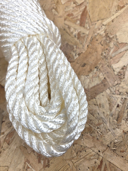 Nylon Rope 3 Strand White 10mm x 20m Strong Heavy Duty Boating DIY Camping Garden Mooring Boat Chandlery
