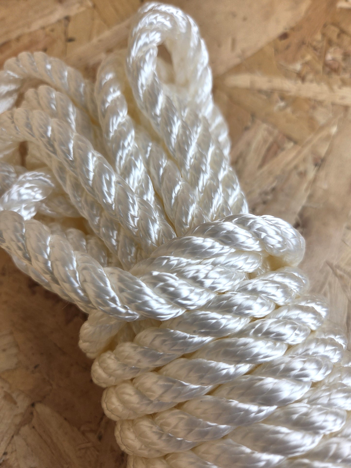 Nylon Rope 3 Strand White 10mm x 20m Strong Heavy Duty Boating DIY Camping Garden Mooring Boat Chandler