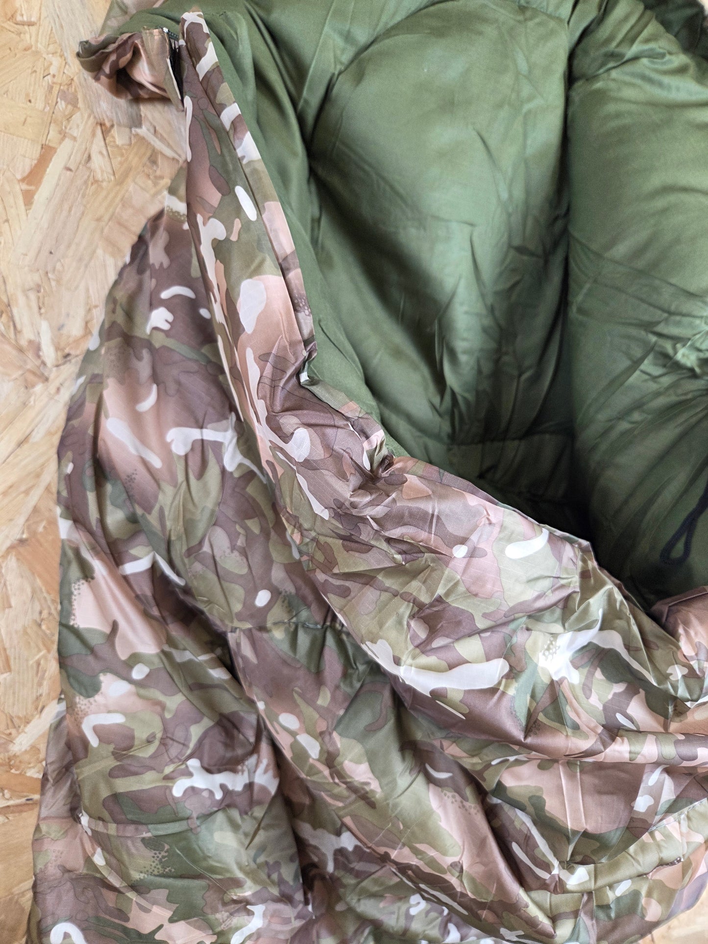 Military Style Sleeping Bag With Bag Stuff Sack Camouflage BTP British Terrain Pattern Camping Cadet Bushcraft Festivals Hiking