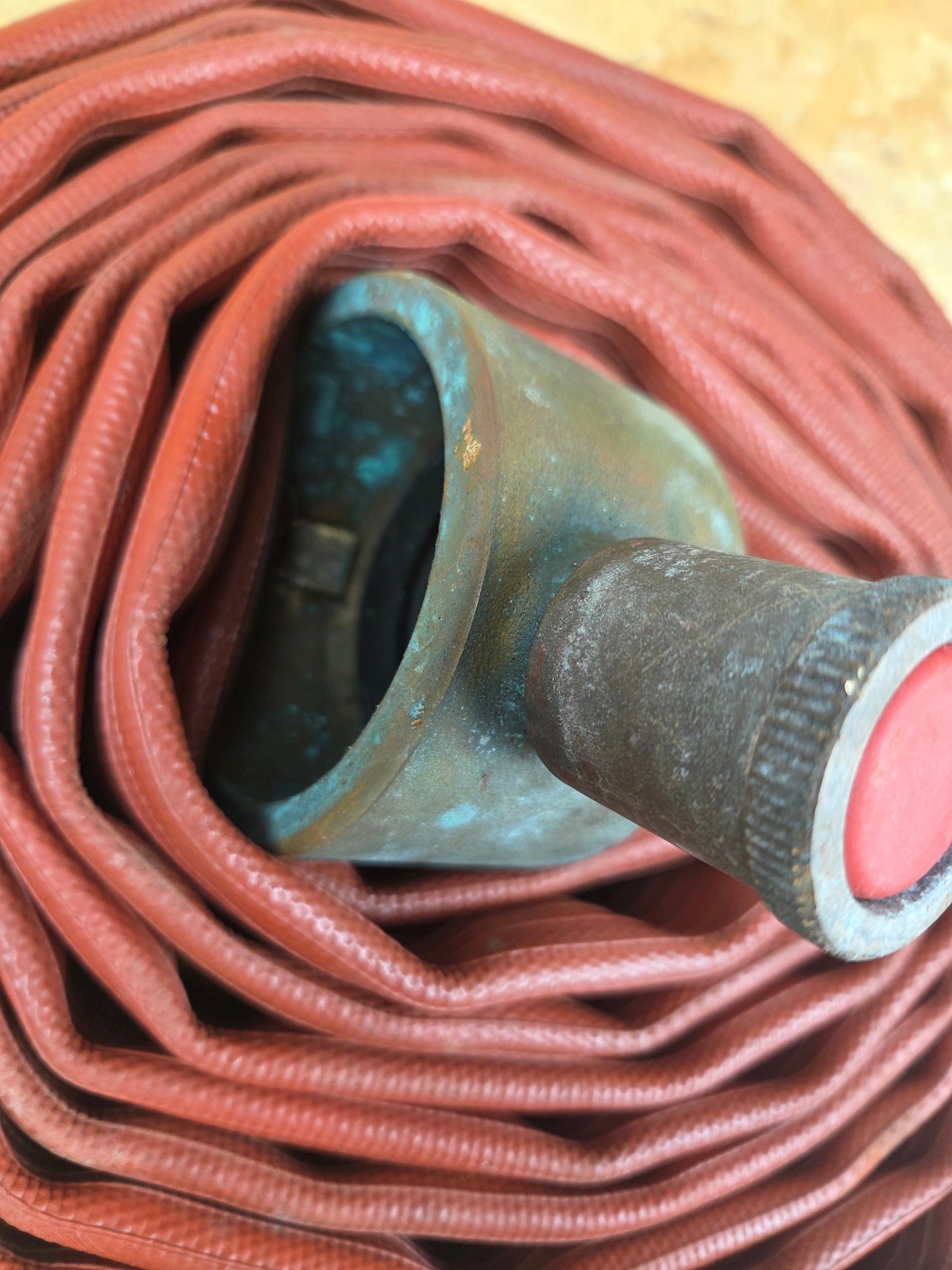 Genuine Fire Brigade Fighters Layflat Hose with Standard Fittings Couplings Heavy Duty Red 6m