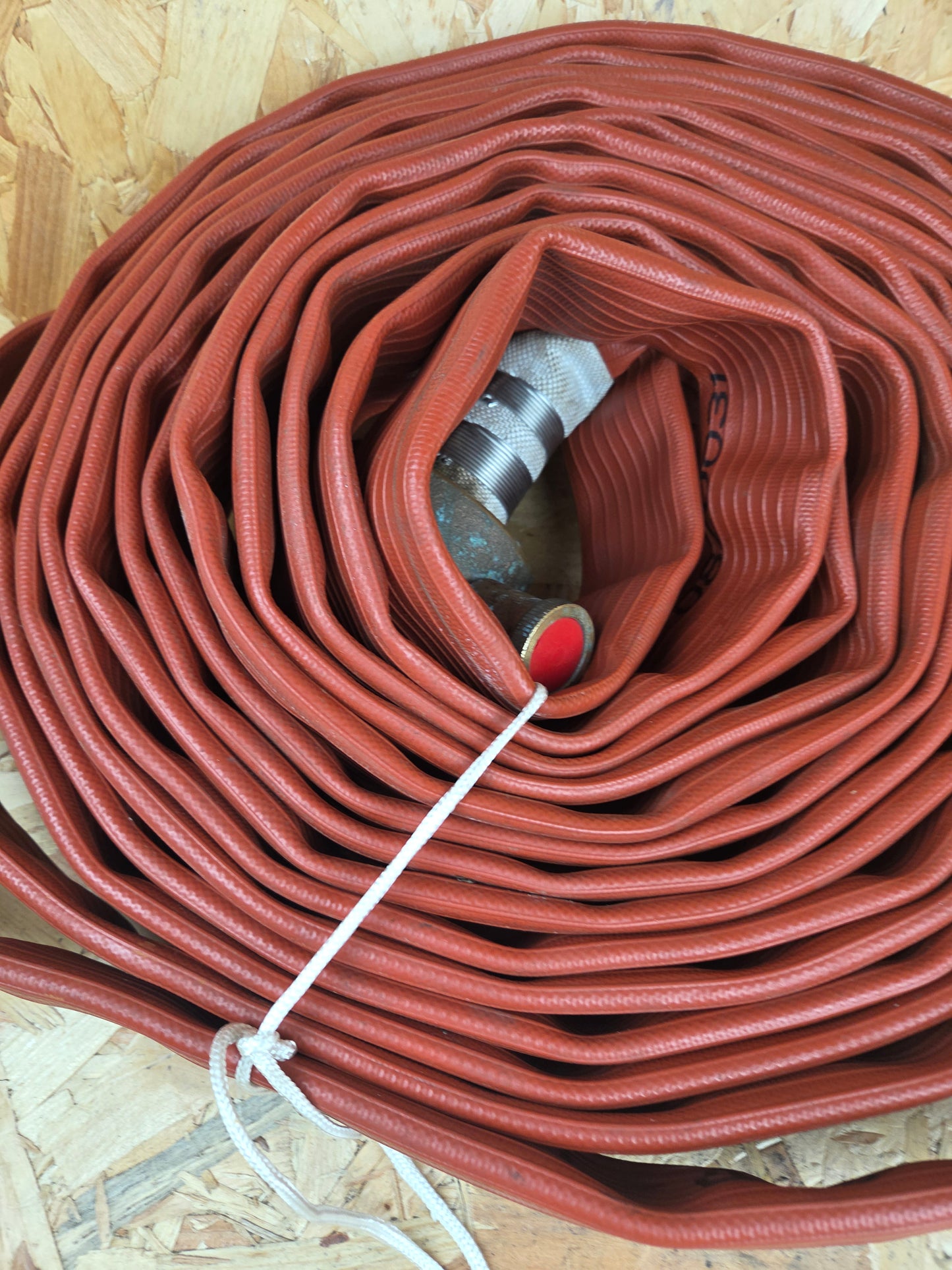 Genuine Fire Brigade Fighters Layflat Hose with Standard Fittings Couplings Heavy Duty Red 12m
