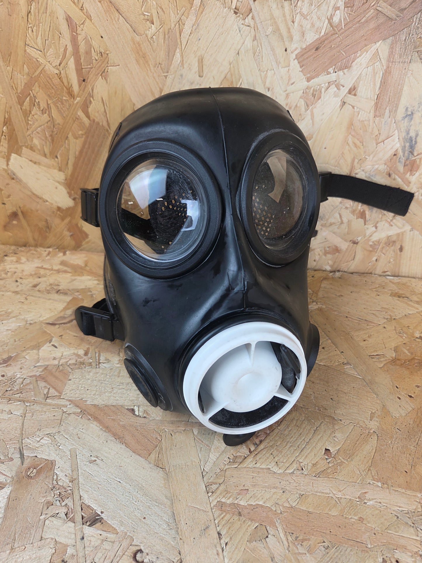 Avon FM12 Respirator Sergeant White CBRN British Army Gas Mask Size 1 2 3 FM 12 Used