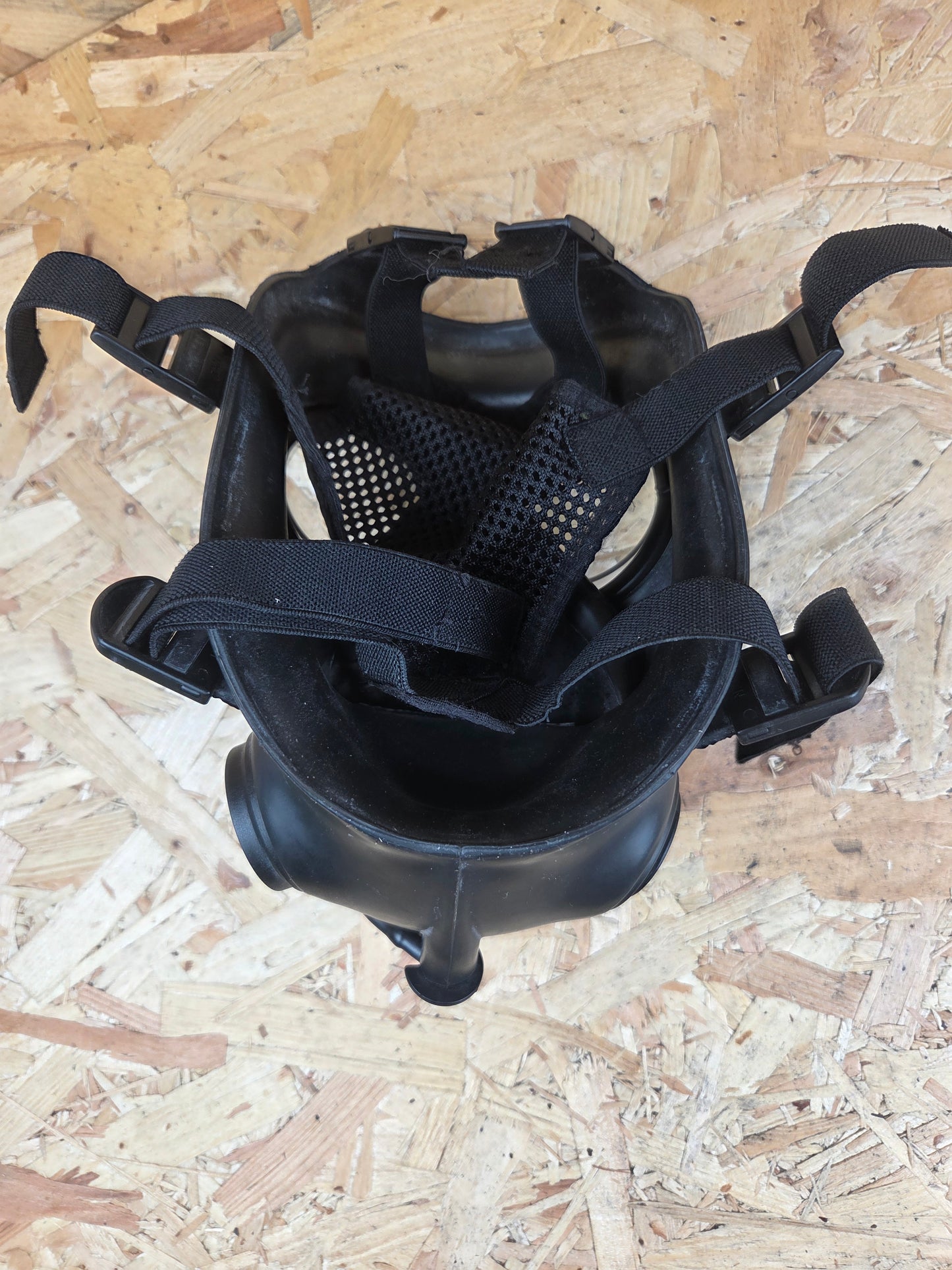 Avon FM12 Respirator Sergeant White CBRN British Army Gas Mask Size 1 2 3 FM 12 Used