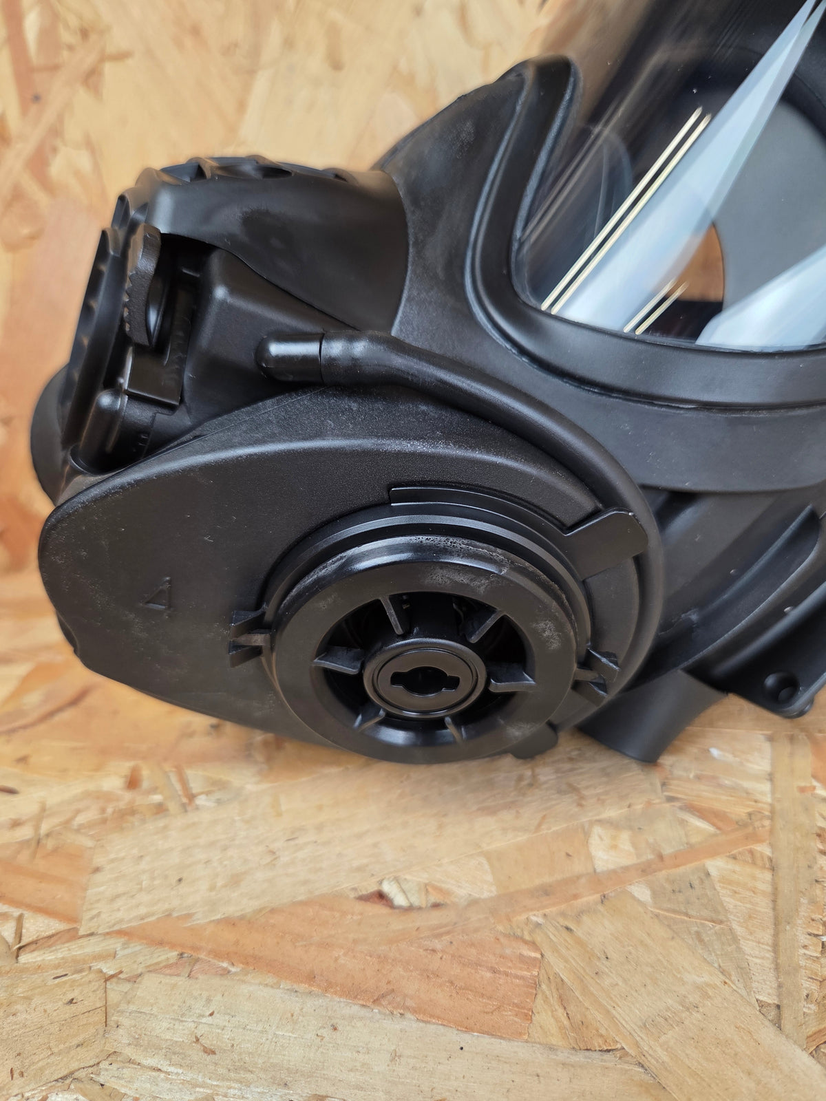 Avon General Service Respirator GSR - Size 4 New