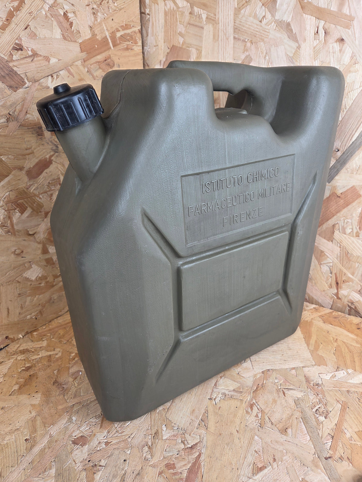 Genuine Italian Military Water Carrier - Olive Green 20 Litre