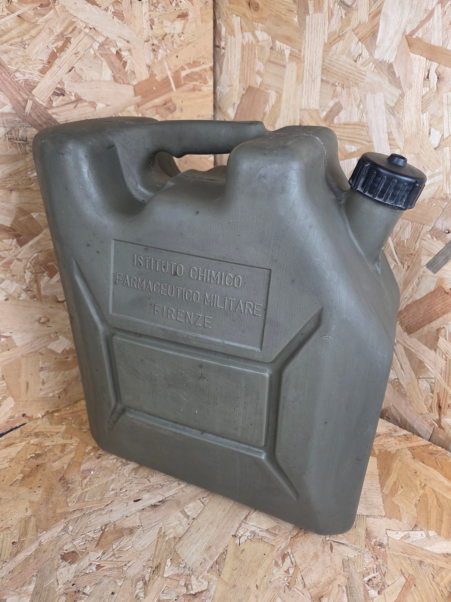 Genuine Italian Military Water Carrier - Olive Green 20 Litre