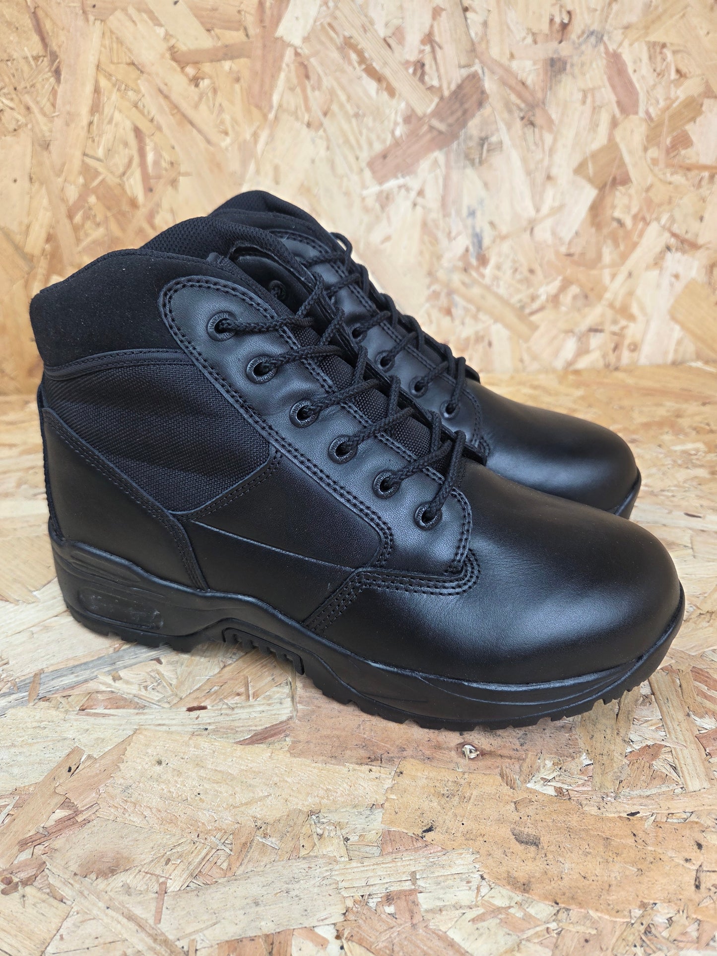 Magnum Royal Mail Leather Boots - Black