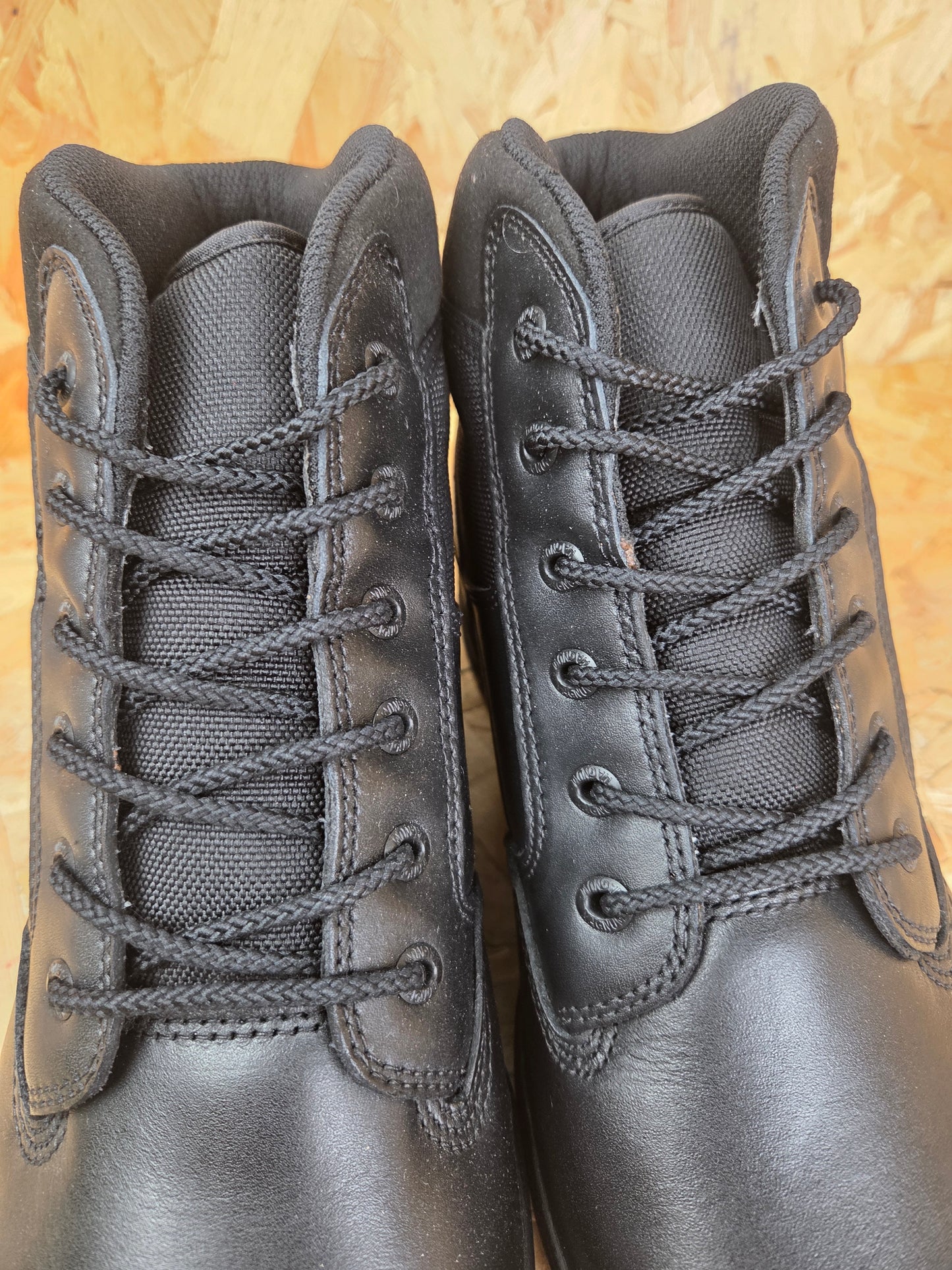 Magnum Royal Mail Steel Toe Leather Safety Boots - Black