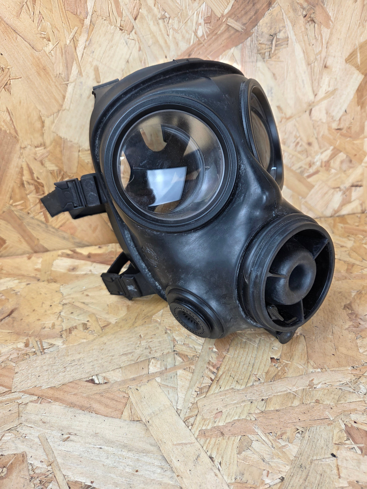 British Army S10 Respirator Gas Mask 1989 size 2 - Last One*