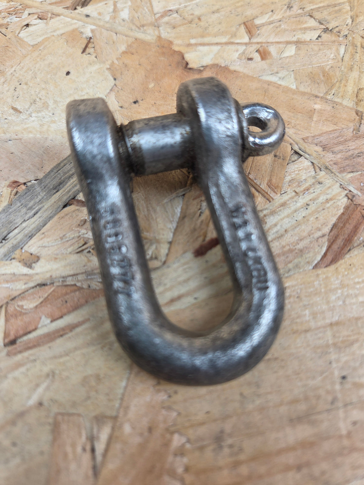 1/2" Heavy Duty Steel D Shackle Screw Pin