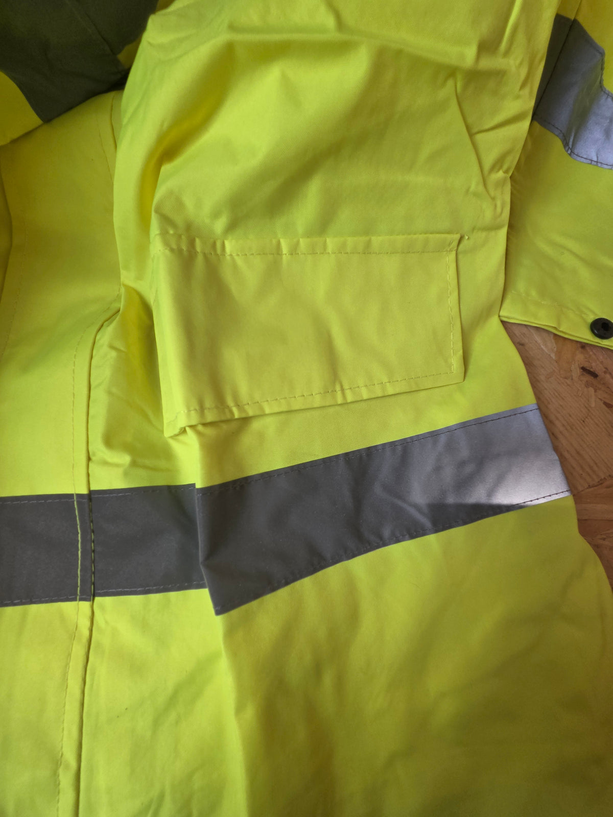 Hi-Vis Waterproof Jacket with Reflective Strips Portwest