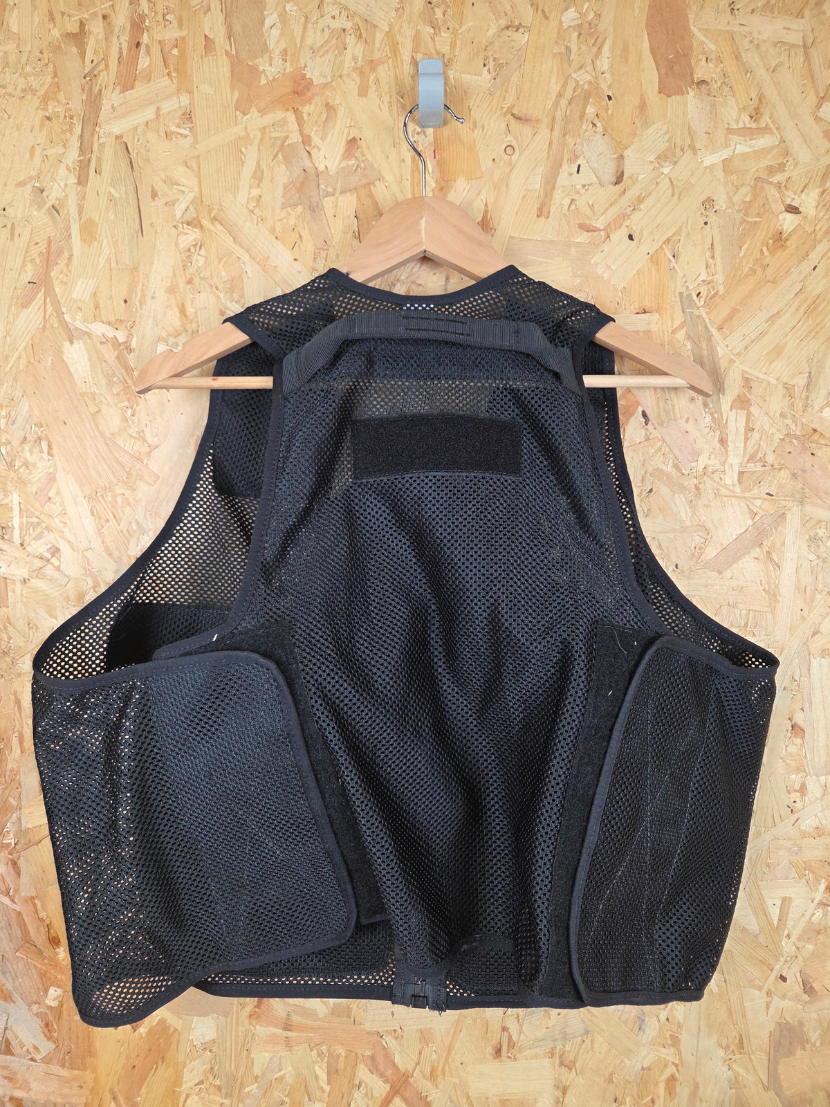 Tactical Vest With Kilickfast Docks - Black