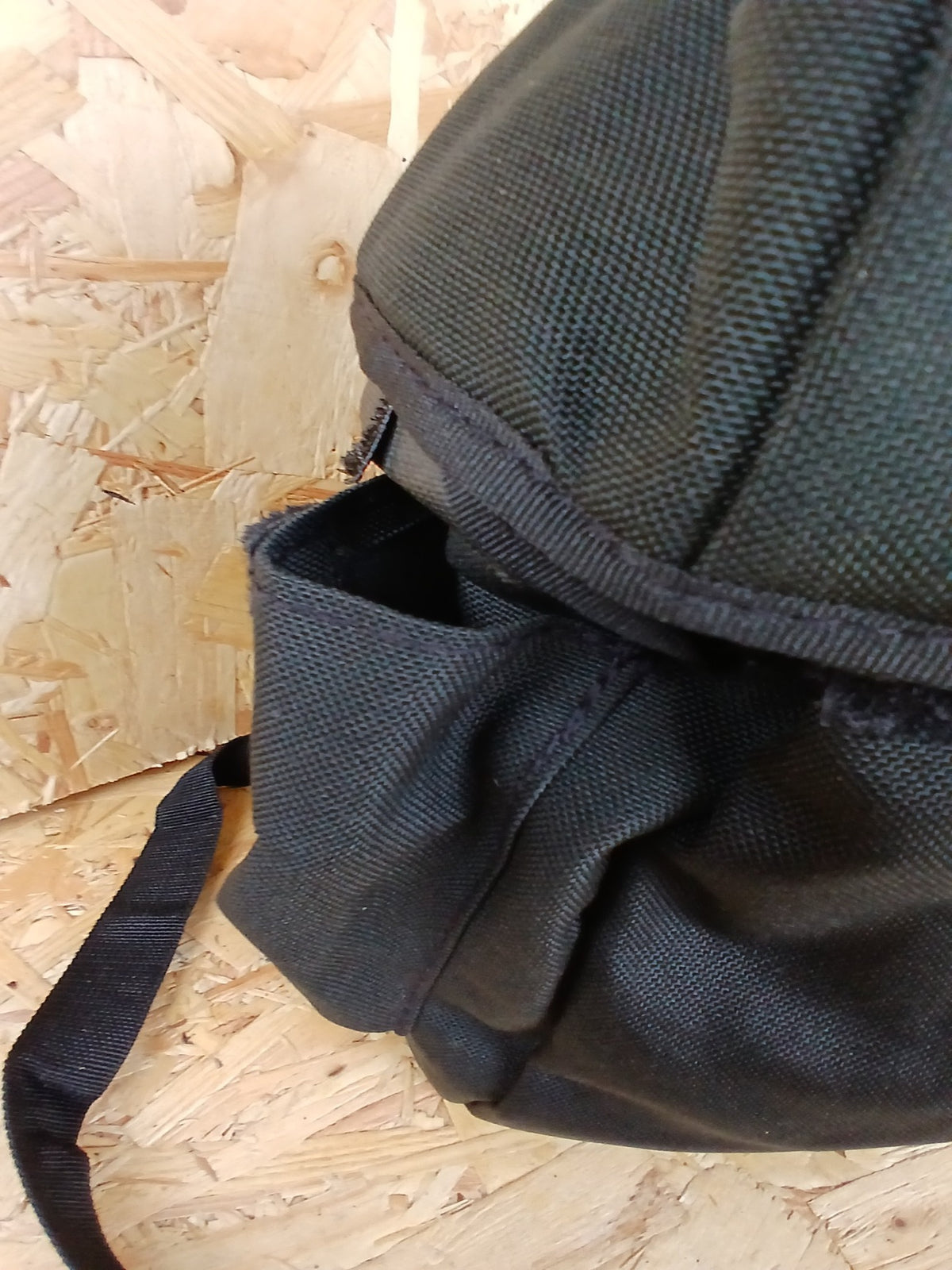 Genuine Avon Respirator Gas Mask Haversack - Black Carry Bag