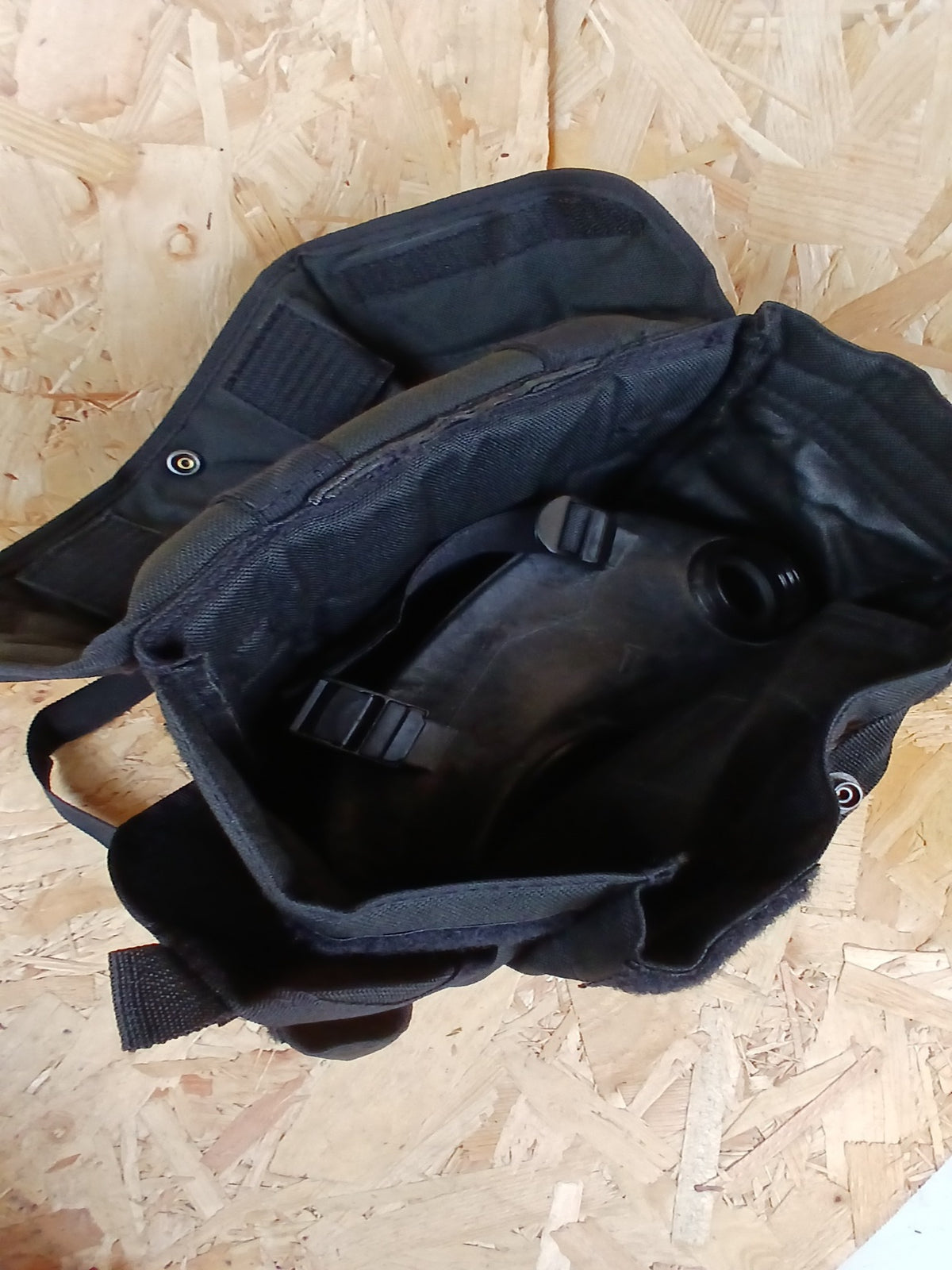 Genuine Avon Respirator Gas Mask Haversack - Black Carry Bag