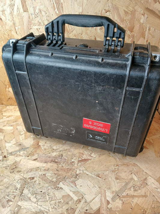 Peli 1550 Protective Storage Case - Black