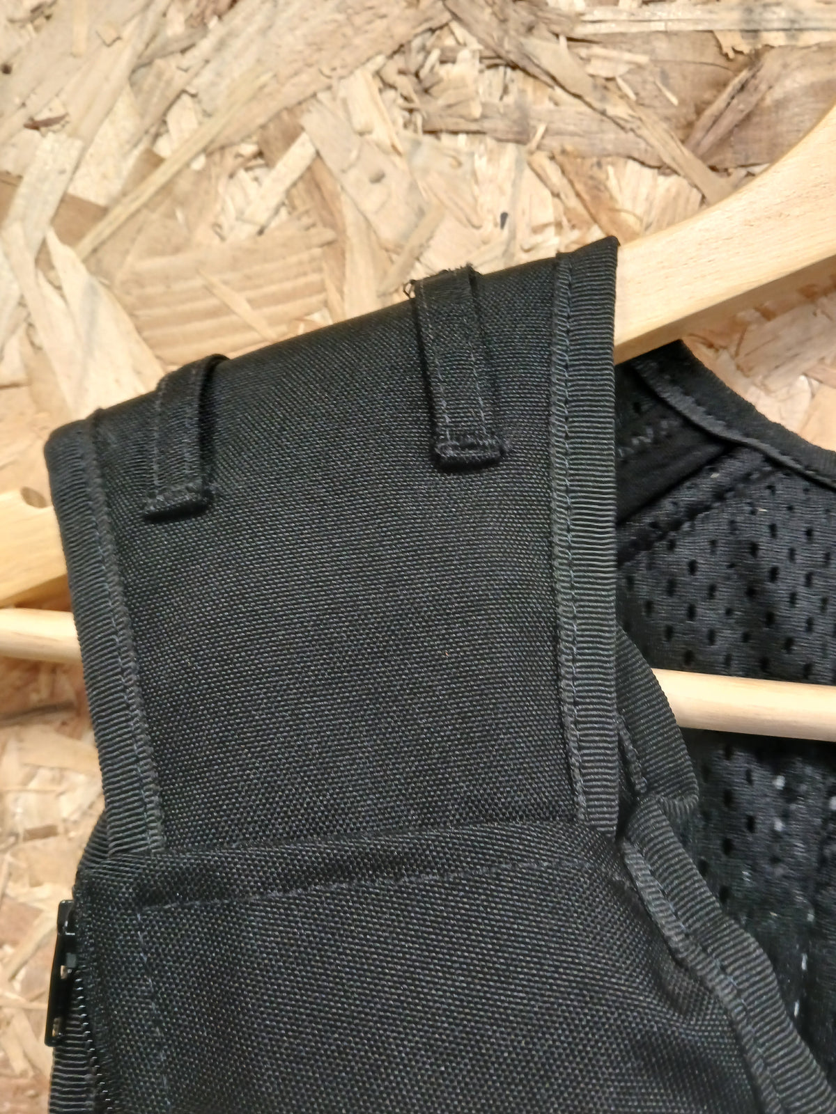 Aegis Safariland Body Armour Cover - Black