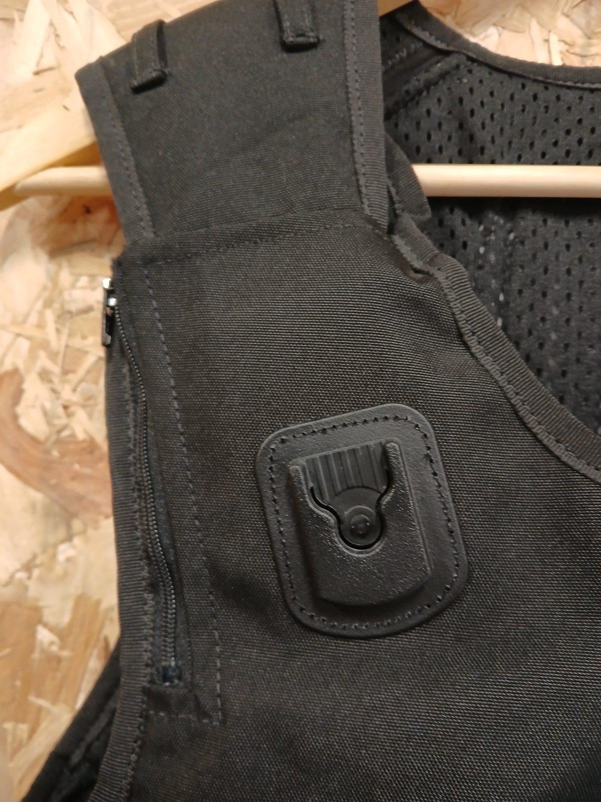 Aegis Safariland Body Armour Cover - Black