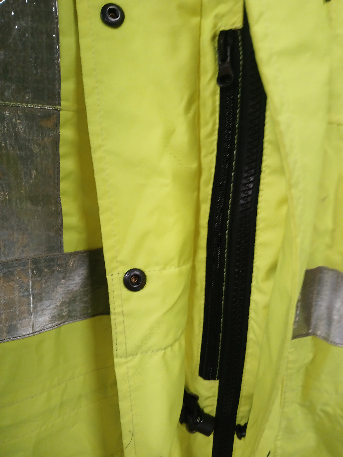 Ilasco British Police Waterproof Jacket - Yellow Hi-Vis Female Small Grade A
