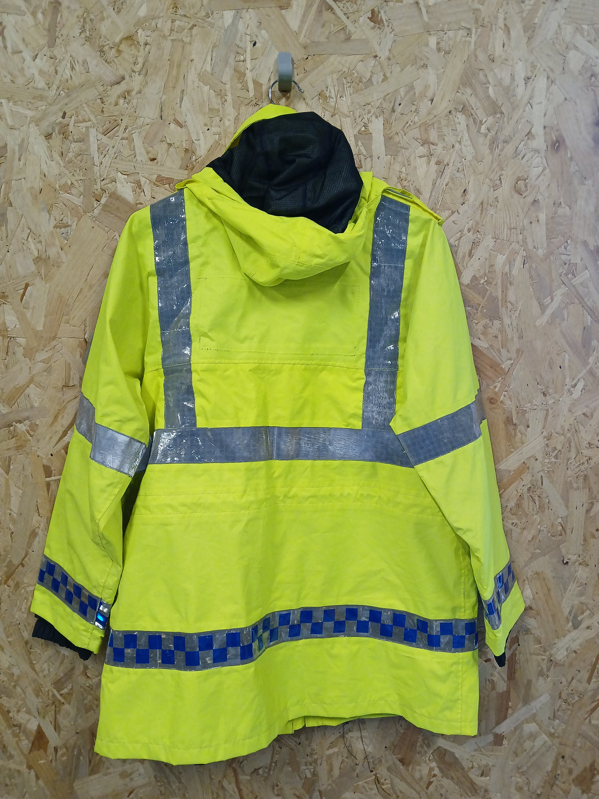Ilasco British Police Waterproof Jacket - Yellow Hi-Vis Female Small Grade A