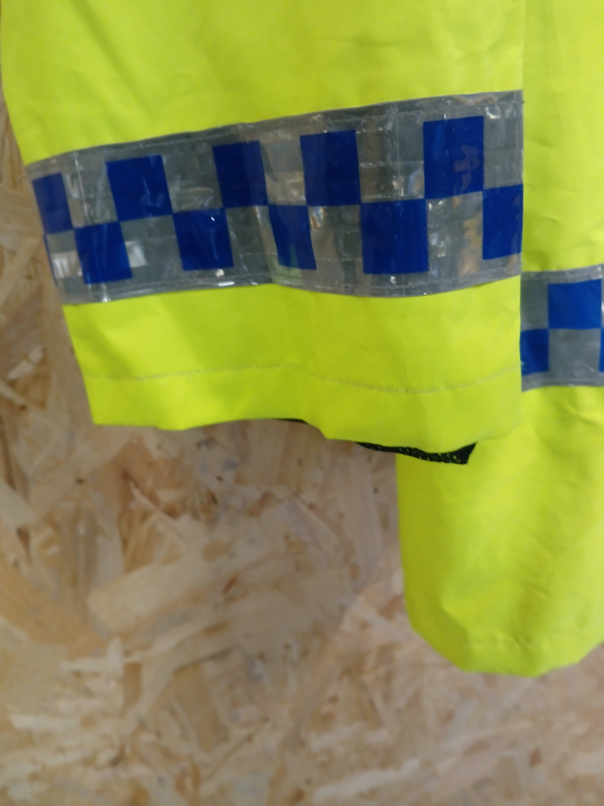 Ilasco British Police Waterproof Jacket - Yellow Hi-Vis Male Medium